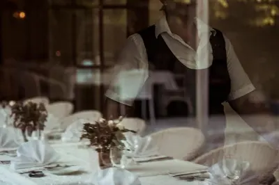Ein Restaurant oder anderes Speiselokal in der Unterkunft Hotel Limmerhof