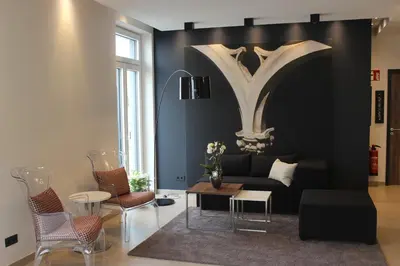 Ein Sitzbereich in der Unterkunft Altstadthotel Kneitinger, Abensberg