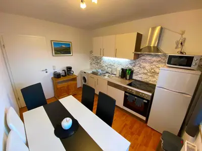 Küche/Küchenzeile in der Unterkunft Ferienwohnung Augsburg 1