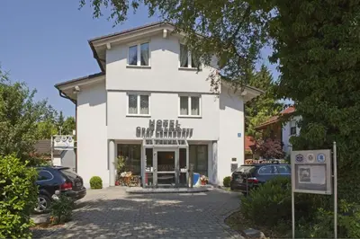 Das Gebäude in dem sich das Hotel befindet