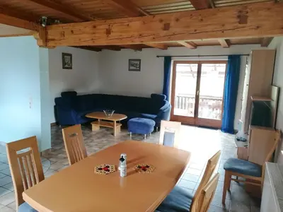Ein Sitzbereich in der Unterkunft Gockel Haus
