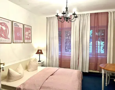 Ein Bett oder Betten in einem Zimmer der Unterkunft Hotel Mariahilf München