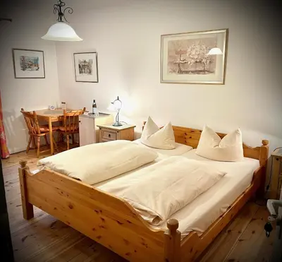 Ein Bett oder Betten in einem Zimmer der Unterkunft Hotel Mariahilf München