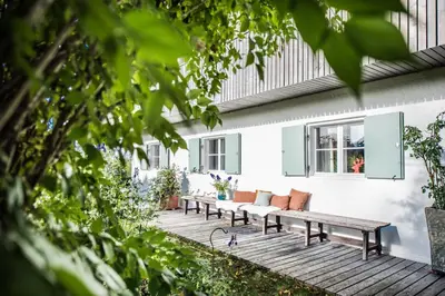 Ein Garten an der Unterkunft Ferienhaus BERGEBLICK DELUXE