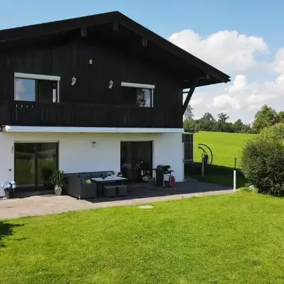 Schönes Ferienhaus am Herrenberg