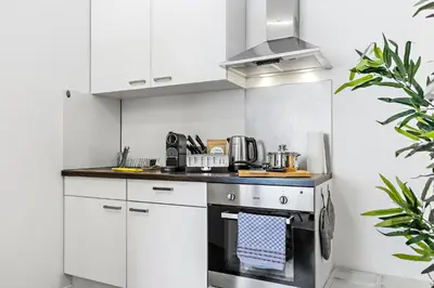 Küche/Küchenzeile in der Unterkunft LUXOMES - Modern Design Apartments - Ingolstadt Central