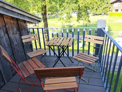 Ein Balkon oder eine Terrasse in der Unterkunft Neu! Ferienwohnungen im Lüftlmalereck, Hennalahaus