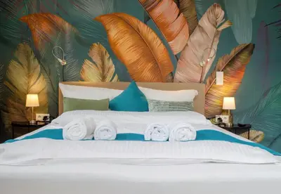 Ein Bett oder Betten in einem Zimmer der Unterkunft HOMELY STAY Studio 4 - Chic Self-Check-In Room for Short Stays