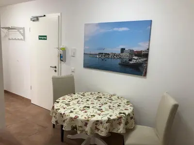 Grundriss der Unterkunft Pension Chen mit 2 Schlafzimmern, EBK, separat Balkon