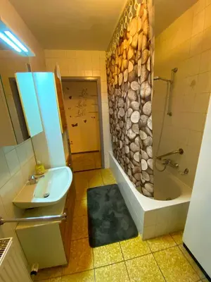 Ein Badezimmer in der Unterkunft Ferienwohnung Zusmarshausen