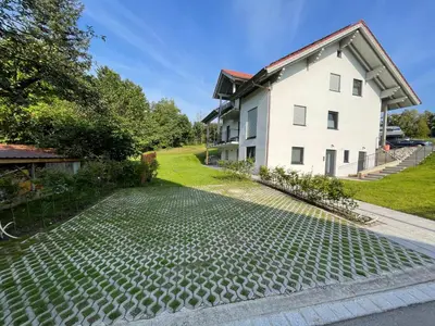 Das Gebäude in dem sich die Ferienwohnung befindet