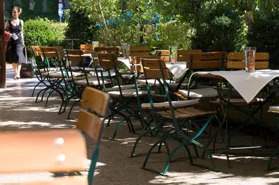 Ein Restaurant oder anderes Speiselokal in der Unterkunft Bio-Hotel Alter Wirt