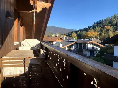 Ein Balkon oder eine Terrasse in der Unterkunft Garmisch Lux Apartment mit Sauna
