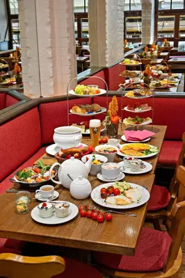Essen im Hotel oder in der Nähe