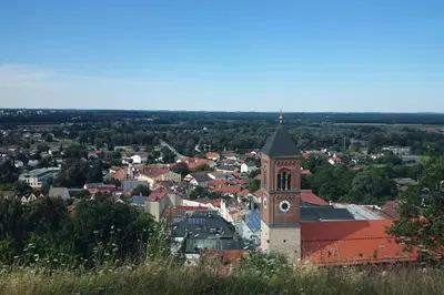 Ein allgemeiner Blick auf Kraiburg am Inn oder ein Stadtblick von der Ferienwohnung aus