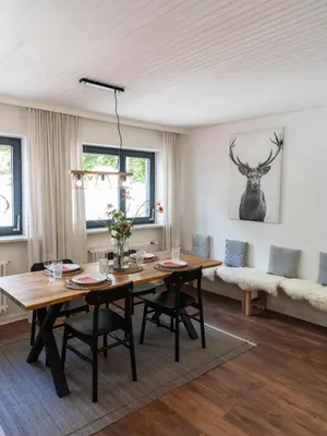 Ein Sitzbereich in der Unterkunft Klimaneutrales Ferienhaus am idyllischen Ammersee