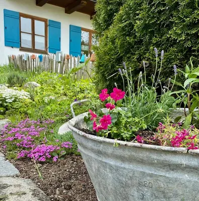 Ein Garten an der Unterkunft Ammervital - Apartments