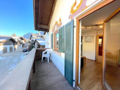 Ein Balkon oder eine Terrasse in der Unterkunft MittenDrin