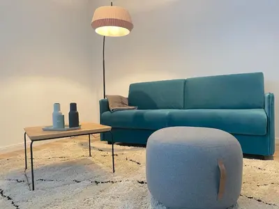 Ein Sitzbereich in der Unterkunft City Lofts Tegernsee - Moderne Studios zentral gelegen