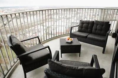 Ein Sitzbereich in der Unterkunft Hohes Apartment mit Weitblick über Augsburg