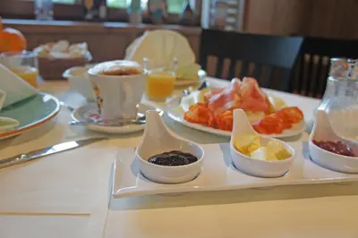 Essen im Hotel oder in der Nähe