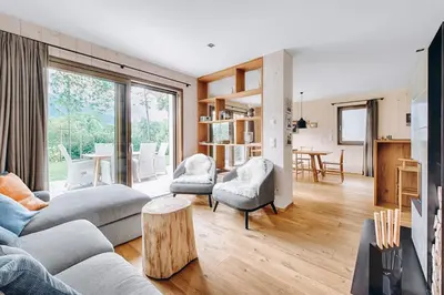 TV/Unterhaltungsangebot in der Unterkunft Riverside Chalet Dreitorspitz