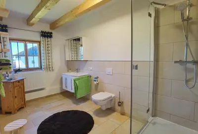 Ein Badezimmer in der Unterkunft Strass4