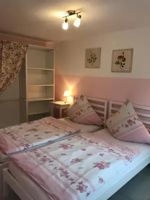 Ein Bett oder Betten in einem Zimmer der Unterkunft Unterkunft für Arbeiter und Monteure