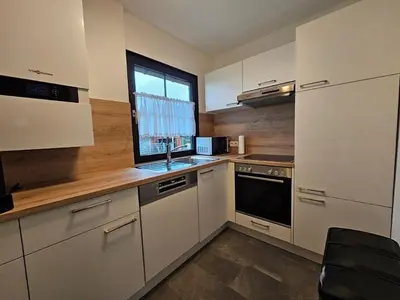 Küche/Küchenzeile in der Unterkunft Ferienhaus Nr 96, Typ E, Feriendorf Hochbergle, Allgäu