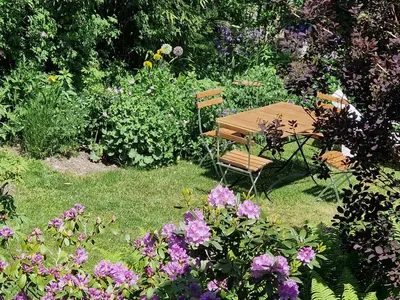 Ein Garten an der Unterkunft Ferienwohnung Leo