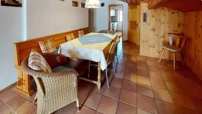 Ein Sitzbereich in der Unterkunft Ferienwohnung Nr 4, Lechbruck-Gründl, Allgäu