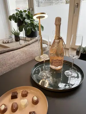 Getränke in der Unterkunft Luxury Omuntu-Design-Apartment Deluxe