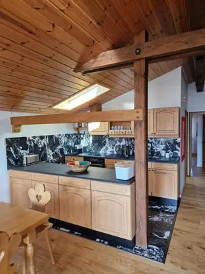 Küche/Küchenzeile in der Unterkunft Chalet Chiemgau 90 qm 3 Zimmer Balkon