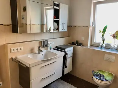 Ein Badezimmer in der Unterkunft Stadtwohnung am Oertelplatz