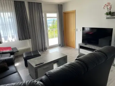 TV/Unterhaltungsangebot in der Unterkunft Ferienhaus Nr 35, Typ B, behindertenfreundlich, Feriendorf Hochbergle, Allgäu
