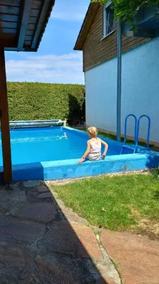 Der Swimmingpool an oder in der Nähe von Fewo Sabrina EG & OG