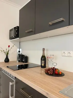 Küche/Küchenzeile in der Unterkunft Schöne Souterrainwohnung in Seeshaupt