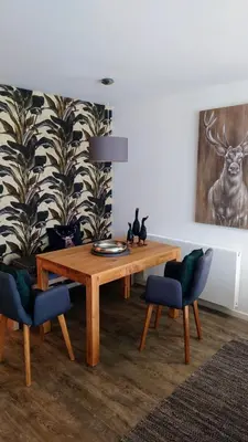 Ein Sitzbereich in der Unterkunft Maurers Schlierseetraum 6, Studio 455 mit 42 qm neu renoviert, Erdgeschoss mit eingezäunter Terrasse in ruhiger Lage am Kirchbichlweg 8