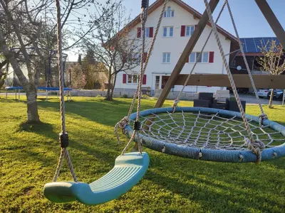 Ein Kinderspielbereich in der Unterkunft Viel Platz in Bernbach