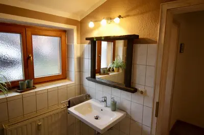 Ein Badezimmer in der Unterkunft Ferienwohnung Landhaus zum Sonnenschein