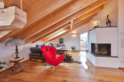 Ein Sitzbereich in der Unterkunft Chalet Wild
