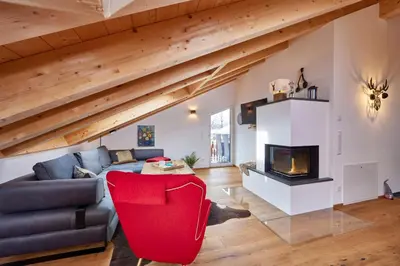 Ein Sitzbereich in der Unterkunft Chalet Wild