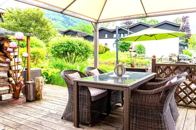 Ein Garten an der Unterkunft Ferienwohnung 