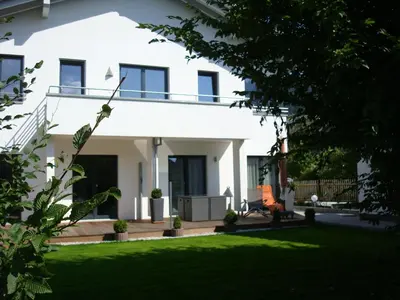 Ein Garten an der Unterkunft Ferienwohnung Krause