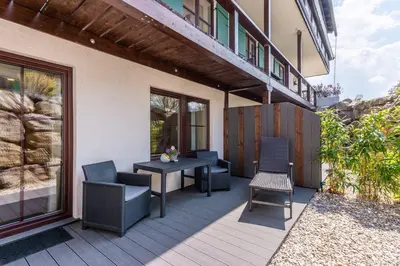 Ein Sitzbereich in der Unterkunft Das Maximilian - Feines Landhotel am Schliersee