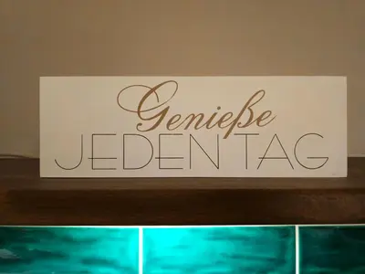 Ein Zertifikat, Auszeichnung, Logo oder anderes Dokument, das in der Unterkunft Panorama Home mit Weitblick auf die City ausgestellt ist