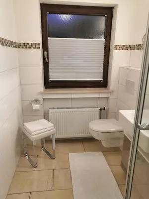 Ein Badezimmer in der Unterkunft Gästehaus Kayetan