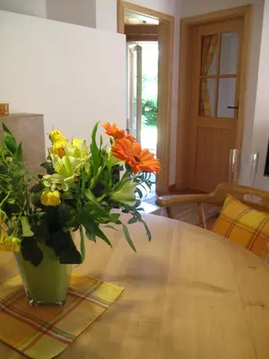 Ein Sitzbereich in der Unterkunft Landhaus Am Arzbach