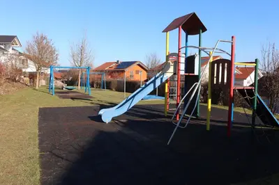Ein Kinderspielbereich in der Unterkunft Ferienwohnungen Christoph