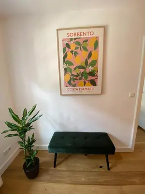 Ein Sitzbereich in der Unterkunft Dachau Altstadt Apartment mit Küche für bis zu 6 Gäste nahe Schloss und ÖPNV